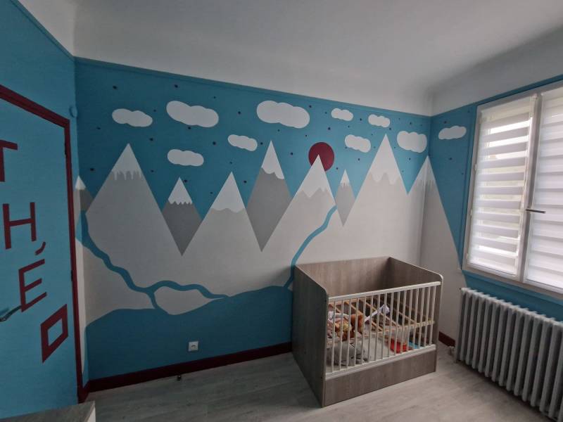 Travaux de peinture d'une chambre d'enfant à L'Isle Jourdain