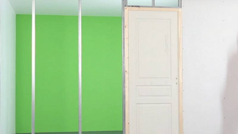 Créer un bureau sans casser de mur avec des cloisons en placo à Blagnac proche de Toulouse